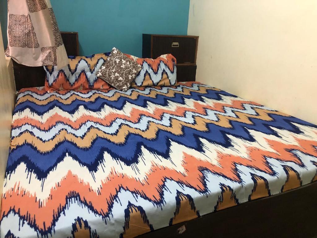 New Yanti Guest House Ujjain Extérieur photo