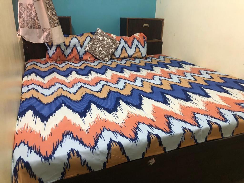 New Yanti Guest House Ujjain Extérieur photo